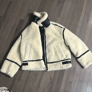 Zara sherling bomber